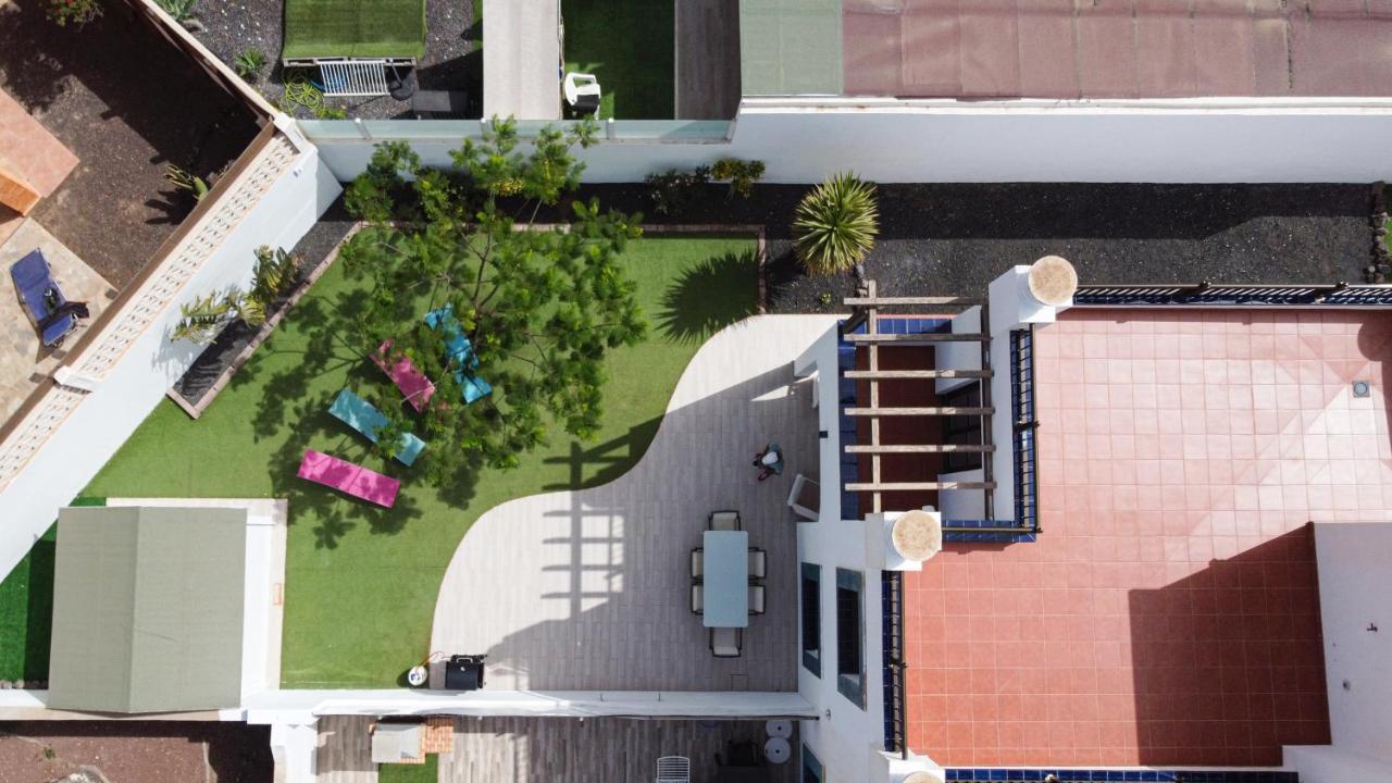 Villa Sol Y Paz, Espacioso Jardin Y Aparcamiento Corralejo Esterno foto